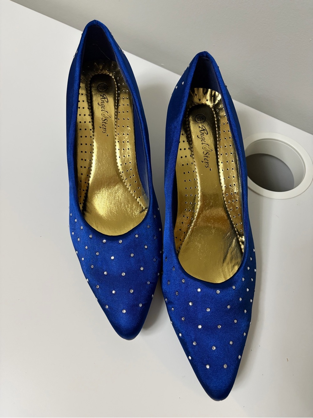 Angel Steps Vintage Y2K Royal Blue Rhinestone women’s Kitten Heels Prom Size 9M